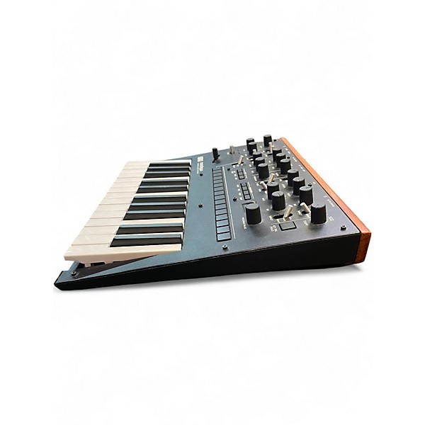 Used KORG Monologue Synthesizer | Guitar Center