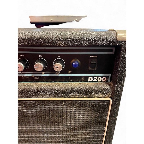 Used Acoustic B200 200W 1x15 Bass Combo Amp