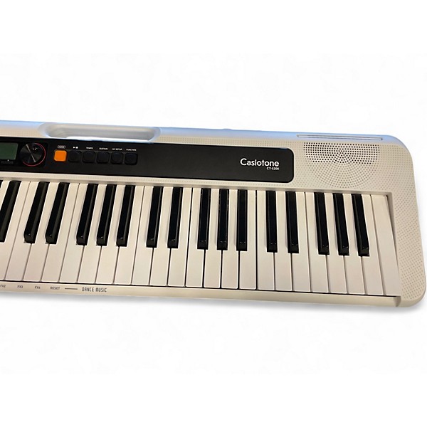 Used Casio CT-S200 Portable Keyboard