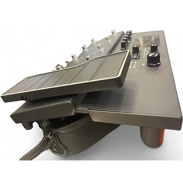 Used Line 6 POD GO with case Effect Processor