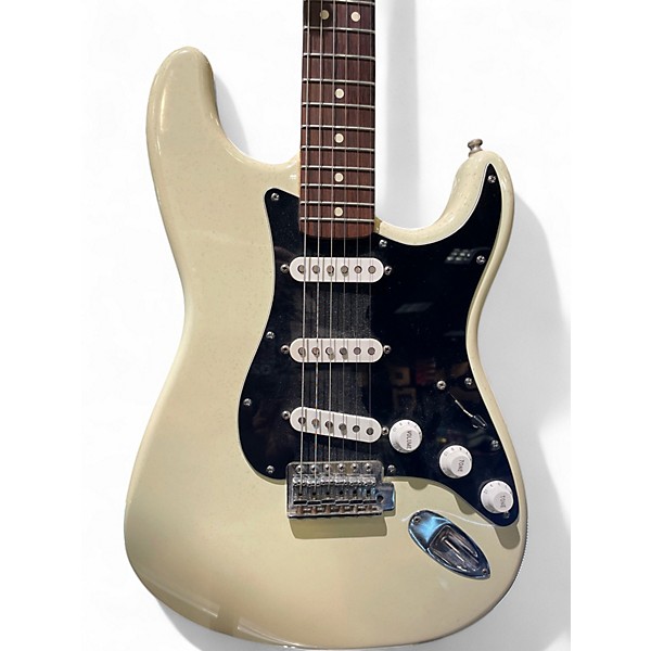Used Fender Standard Stratocaster Vintage White Solid Body Electric Guitar
