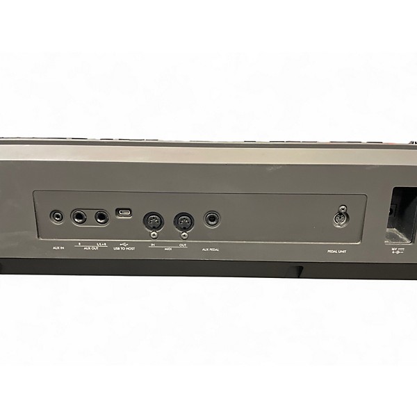 Used Yamaha P-525 Digital Piano