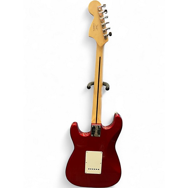 Used 2005 Squier Affinity Stratocaster Metallic Red Solid Body Electric Guitar
