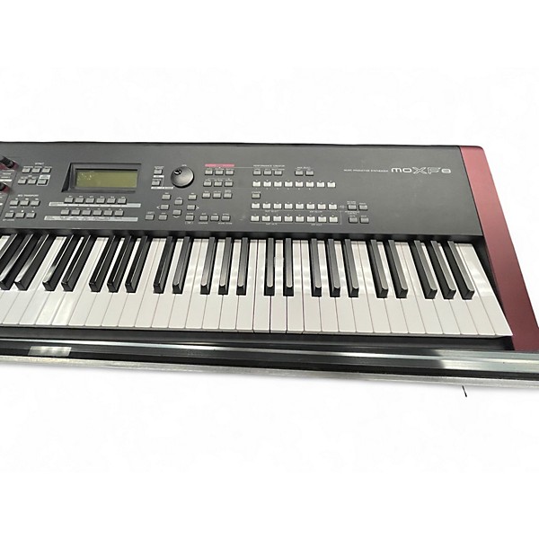 Used Yamaha MOXF8 88 Key Keyboard Workstation