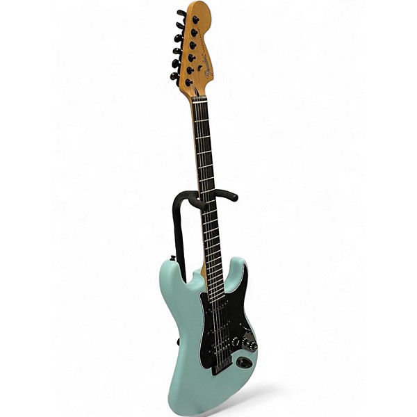 Used 2025 Fender Player II Advanced Stratocaster HSS HT Limited-Edition Electric Guitar Daphne Blue Solid Body Electric Gu...