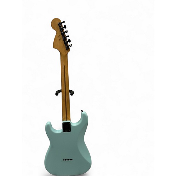 Used 2025 Fender Player II Advanced Stratocaster HSS HT Limited-Edition Electric Guitar Daphne Blue Solid Body Electric Gu...