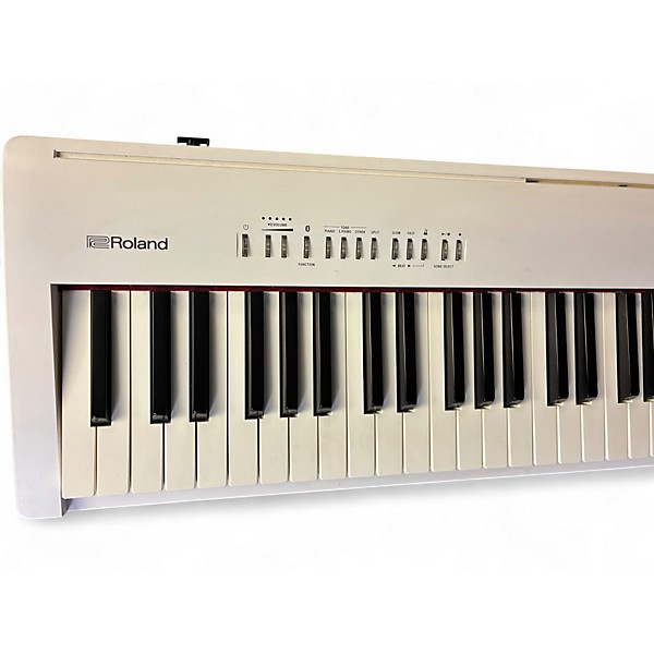 Used Roland FP30 Digital Piano