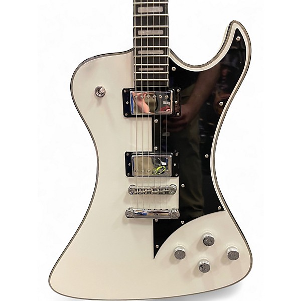 Used Hagstrom Fantomen White Solid Body Electric Guitar