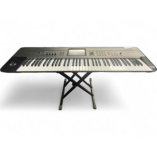 Used KORG Krome 73 Key Keyboard Workstation