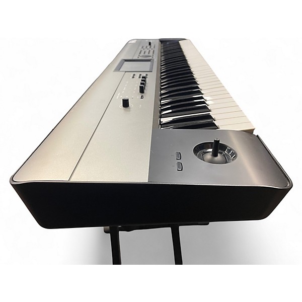 Used KORG Krome 73 Key Keyboard Workstation