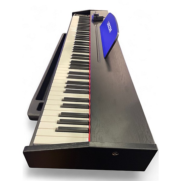 Used Uiscom Digital Piano 88 Key