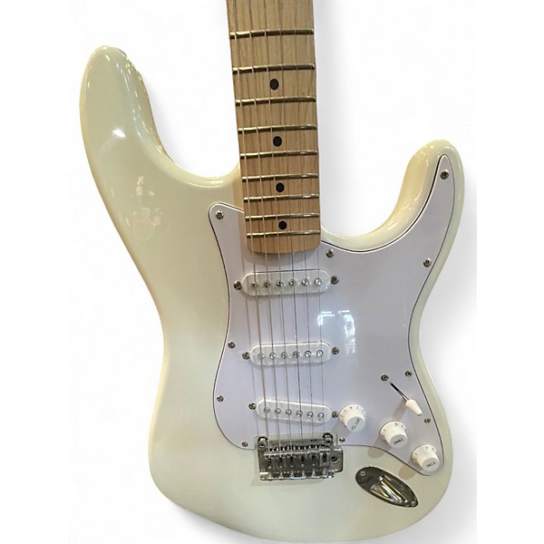 Used Squier Affinity Stratocaster Olympic White Solid Body Electric Guitar