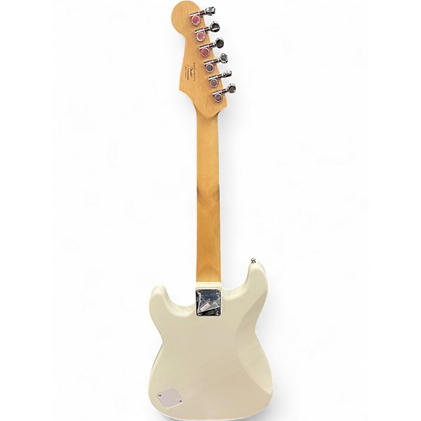 Used Squier Mini Affinity Stratocaster Alpine White Electric Guitar