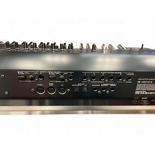 Used KORG Kronos X88 88 Key Keyboard Workstation