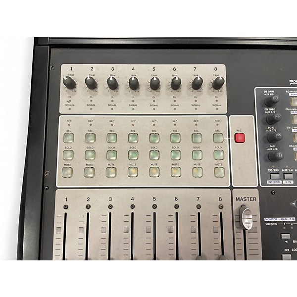 Used TASCAM FW1082