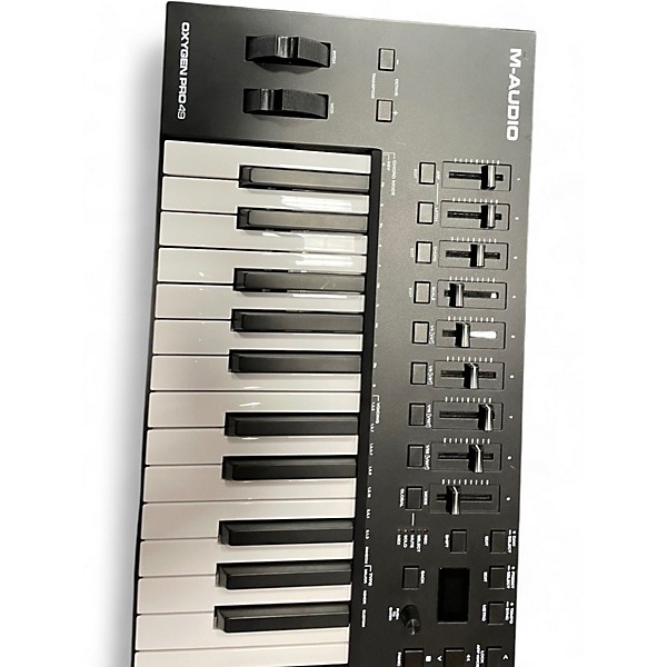 Used M-Audio Oxygen 49 Key MIDI Controller