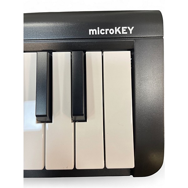 Used KORG MicroKey 25 USB MIDI Controller
