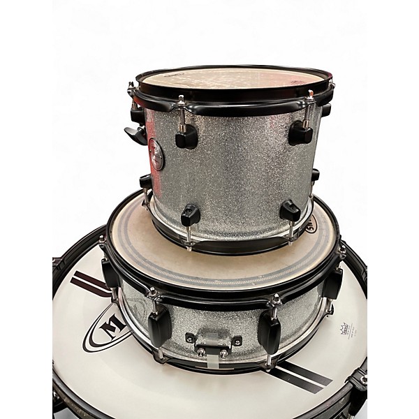 Used Mapex 5 Piece Voyager Metallic Silver Drum Kit