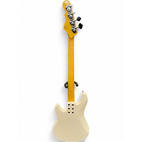 Used G&L Tribute LB100 White Electric Bass Guitar