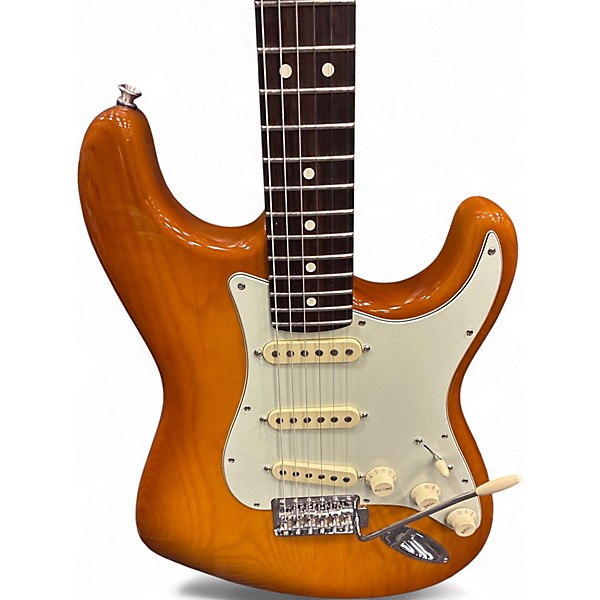 Used 2023 Fender American Performer Stratocaster SSS Honey Burst Solid Body Electric Guitar