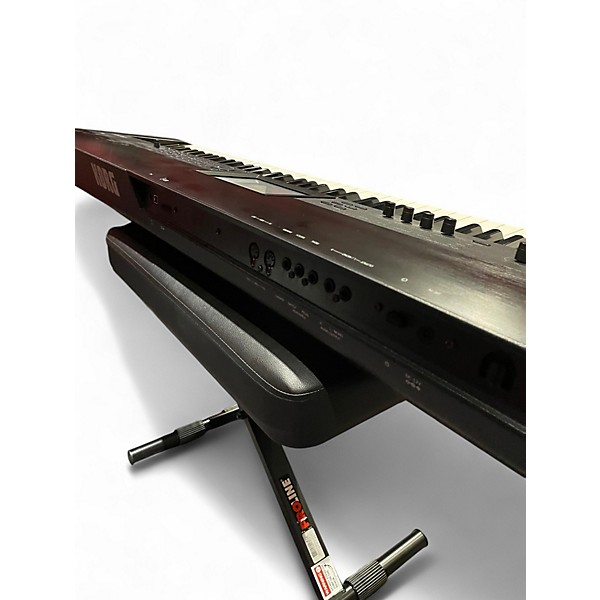 Used KORG Krome 88 Key Keyboard Workstation