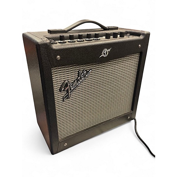 Used Fender MUSTANG I Guitar Combo Amp