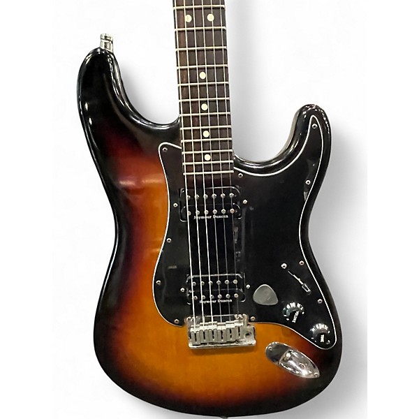 Used Fender USA Lone Star Stratocaster 3 Tone Sunburst Solid Body Electric Guitar