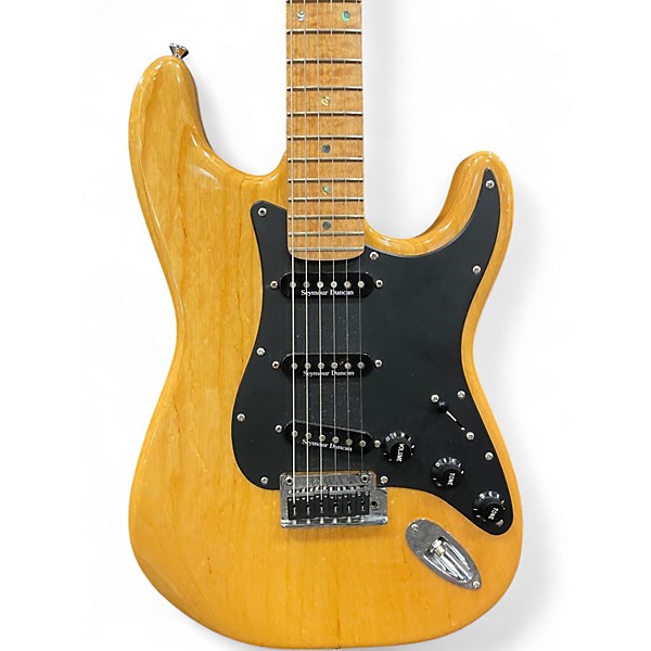 Used Fender Lite Ash Stratocaster Natural Solid Body Electric Guitar