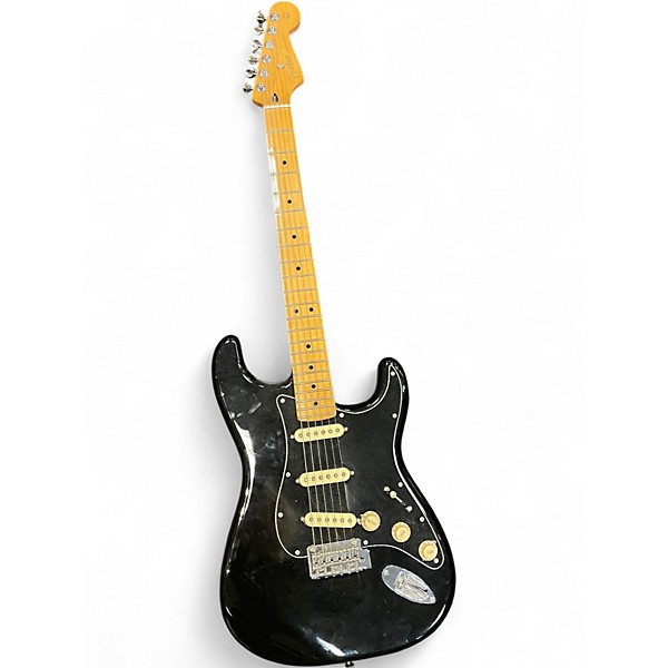 Used Fender PLAYER II Stratocaster Black Solid Body Electric Guitar