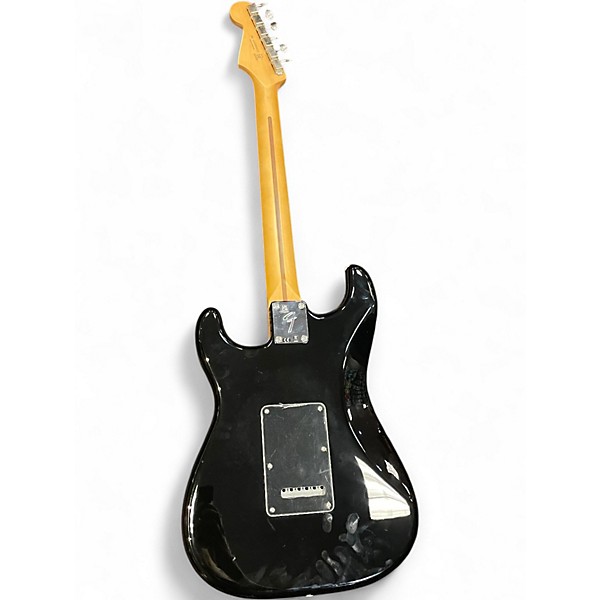 Used Fender PLAYER II Stratocaster Black Solid Body Electric Guitar