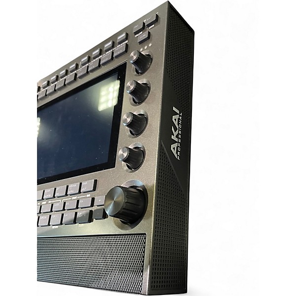 Used Akai Professional MPC LIVE III Production Controller