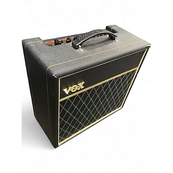 Used VOX V9168R Pathfinder 15R 15W 1X8 Guitar Combo Amp