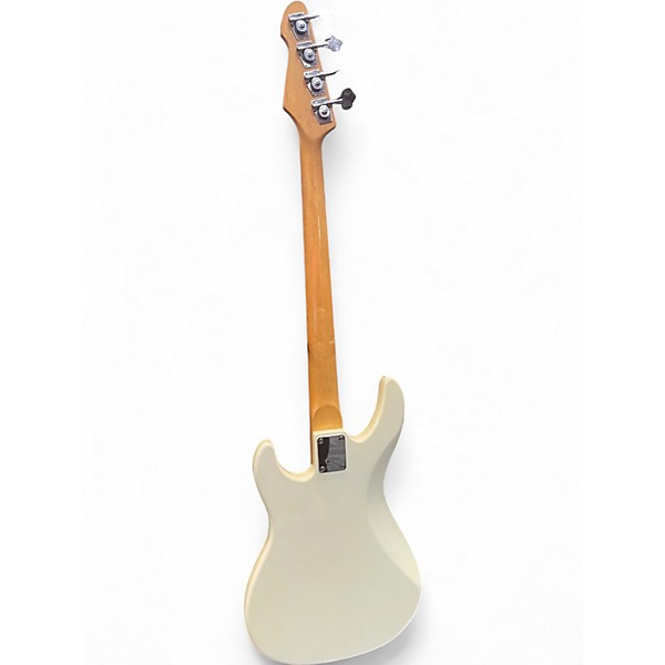 Used Peavey Milestone II White Electric Bass Guitar