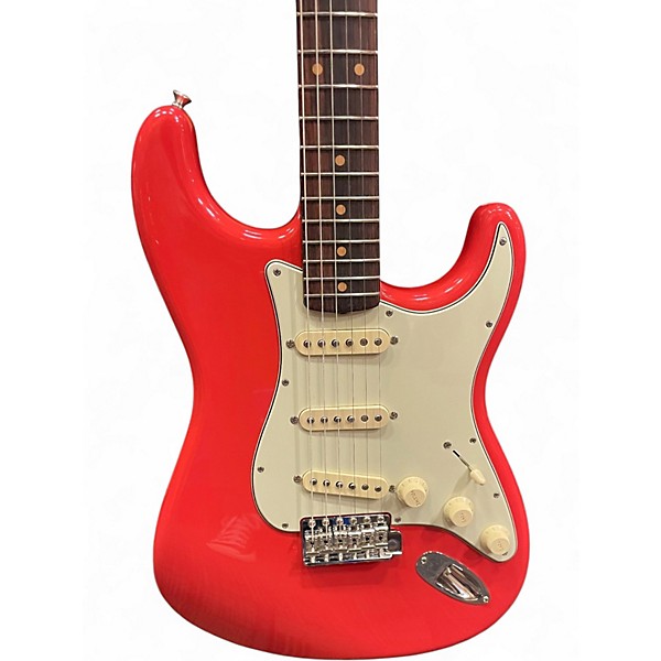 Used Fender 1961 AMERICAN VINTAGE II STRATOCASTER Fiesta Red Solid Body Electric Guitar