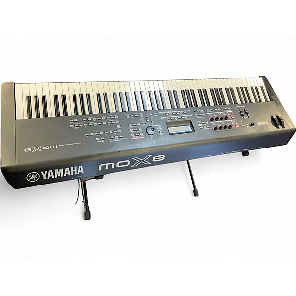 Used Yamaha MOX8 88 Key Keyboard Workstation