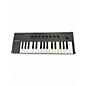 Used Native Instruments Kontrol M32 MIDI Controller thumbnail