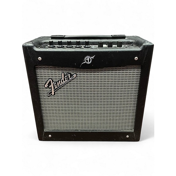 Used 2015 Fender mustang v.2 Guitar Combo Amp