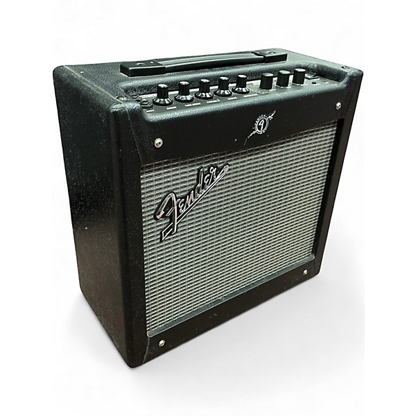 Used 2015 Fender mustang v.2 Guitar Combo Amp