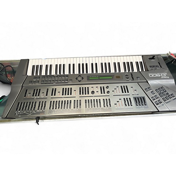 Used Roland jd-800 Keyboard Workstation