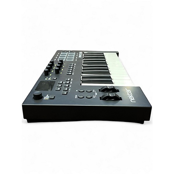 Used Nektar impact lx25 MIDI Controller