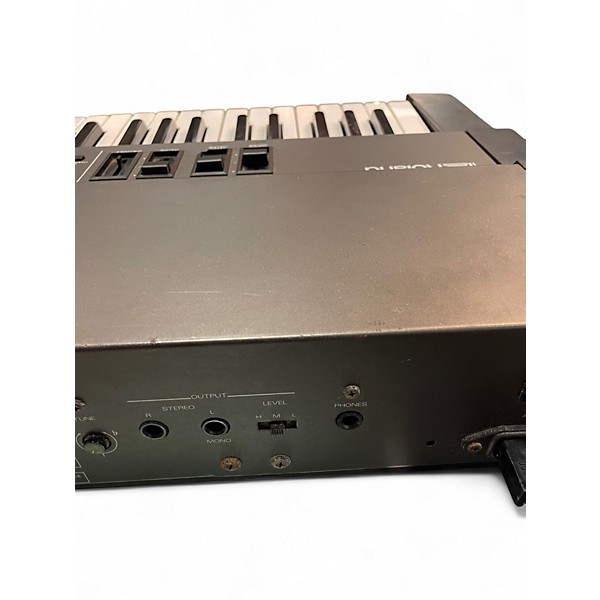 Used Roland RD200 Synthesizer