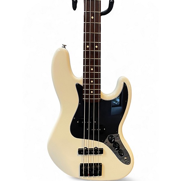 Used Fender STANDARD PJ Arctic White Electric Bass Guitar