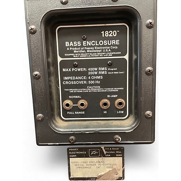 Used Peavey 1820 BASS ENCLOSURE 4 OHM 400W Bass Cabinet