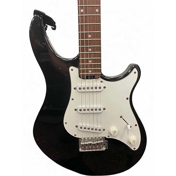 Used Peavey RAPTOR PLUS Black Solid Body Electric Guitar
