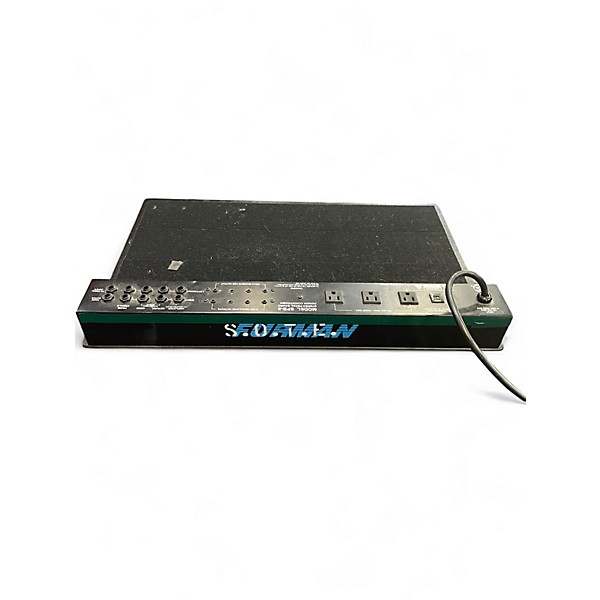 Used Furman SPB-8 Pedal Board