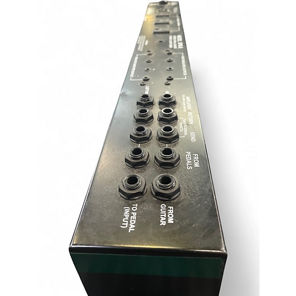 Used Furman SPB-8 Pedal Board