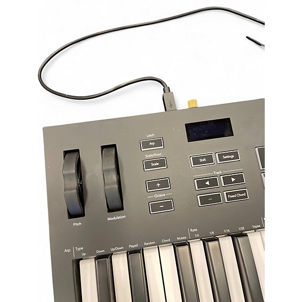 Used Novation LAUNCHKEY 37 MIDI Controller