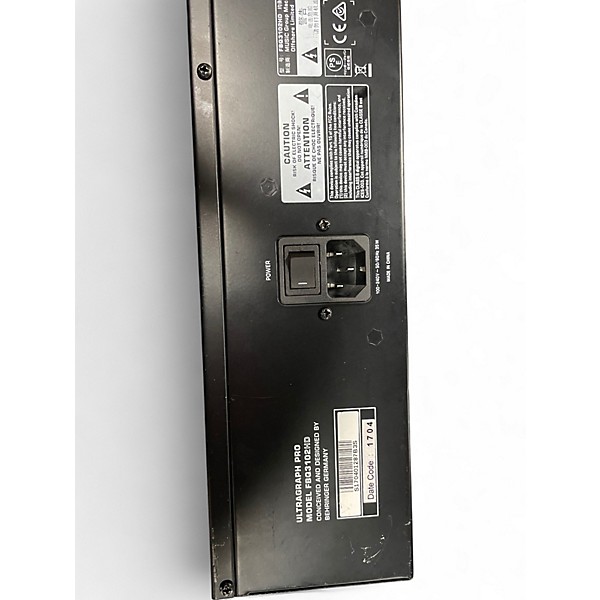 Used Behringer FBQ3102 Equalizer
