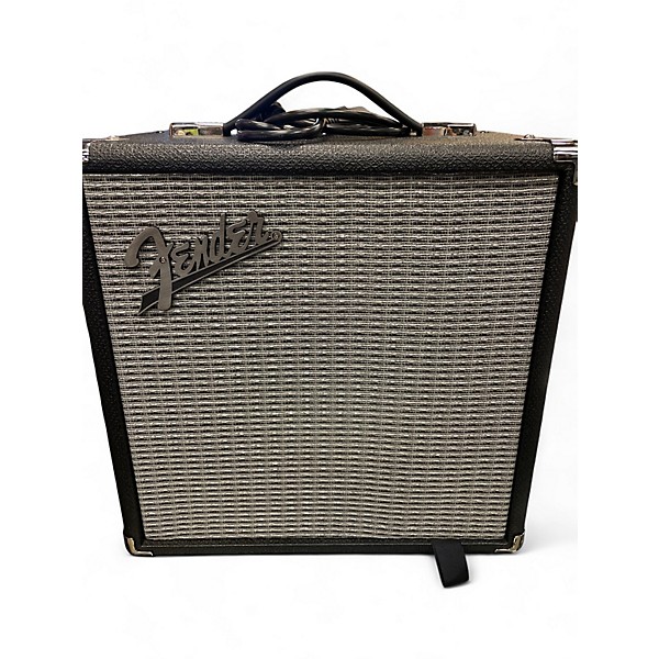 Used Fender Rumble 15 15W 1X8 Bass Combo Amp