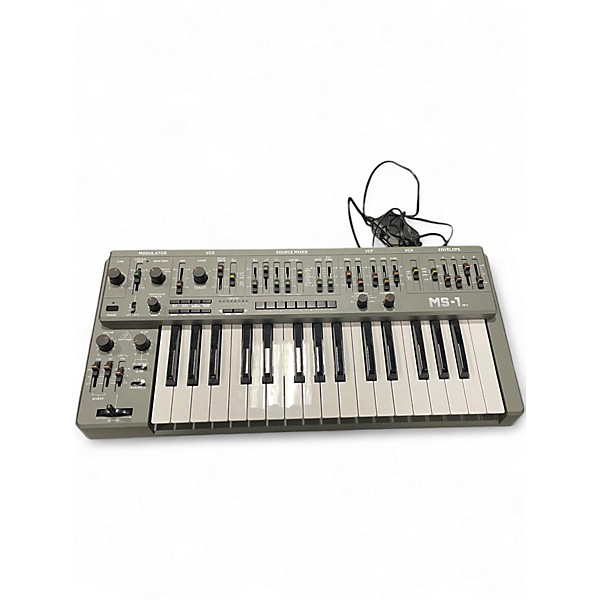 Used Behringer MS1 GY Synthesizer